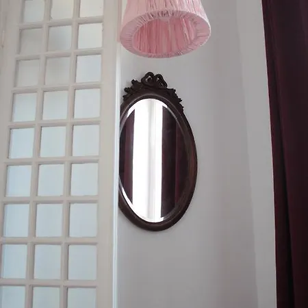 Guest house Guest House Foreign Friend Lisbon 3*